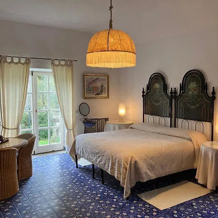 Clementina Hotel 4*