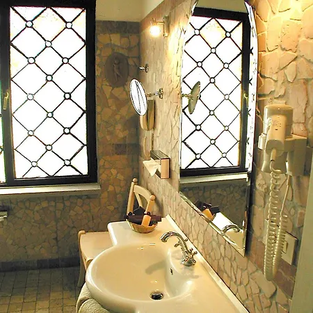 Hotel Clementina