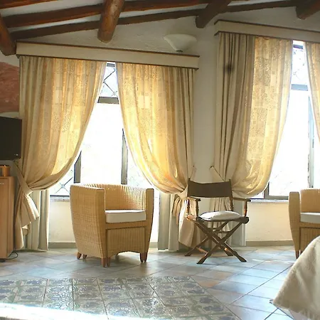 Hotel Clementina Bracciano (Rome)