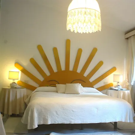 Hotel Clementina 4*