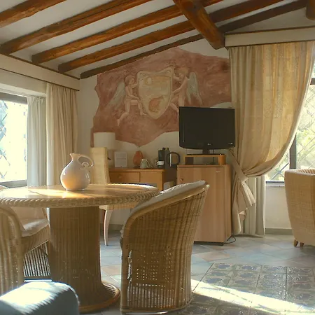 Clementina Hotel Bracciano (Rome)