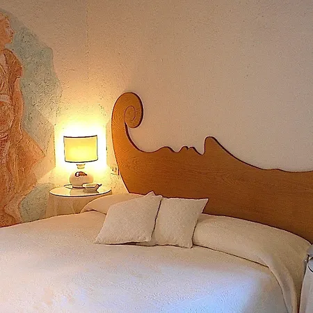 Hotel Clementina